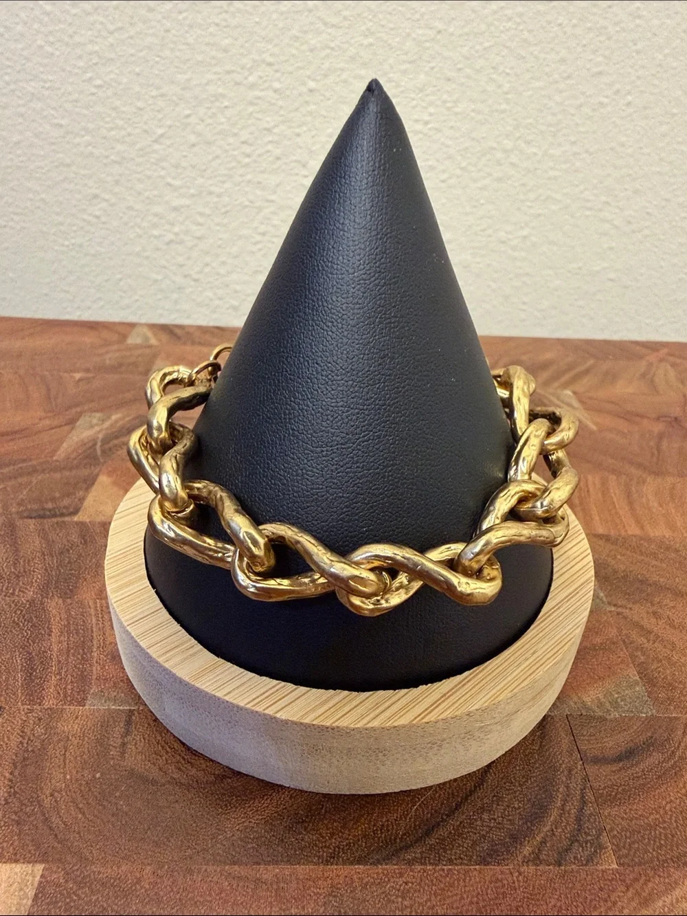 Large Gold Tone Chunky Chain Bracelet